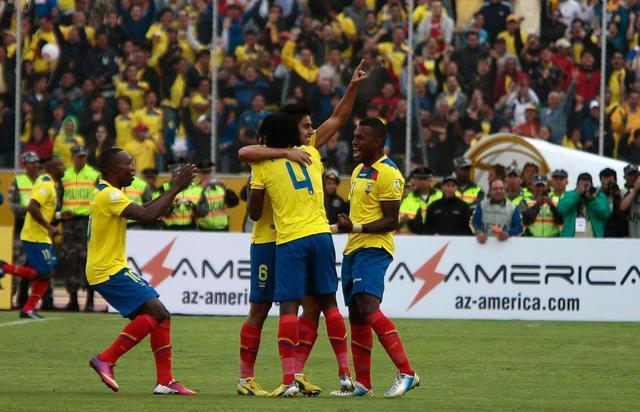 射手榜第二的内马尔继续缺席，厄瓜多尔主场龙优势十分出色！(1)