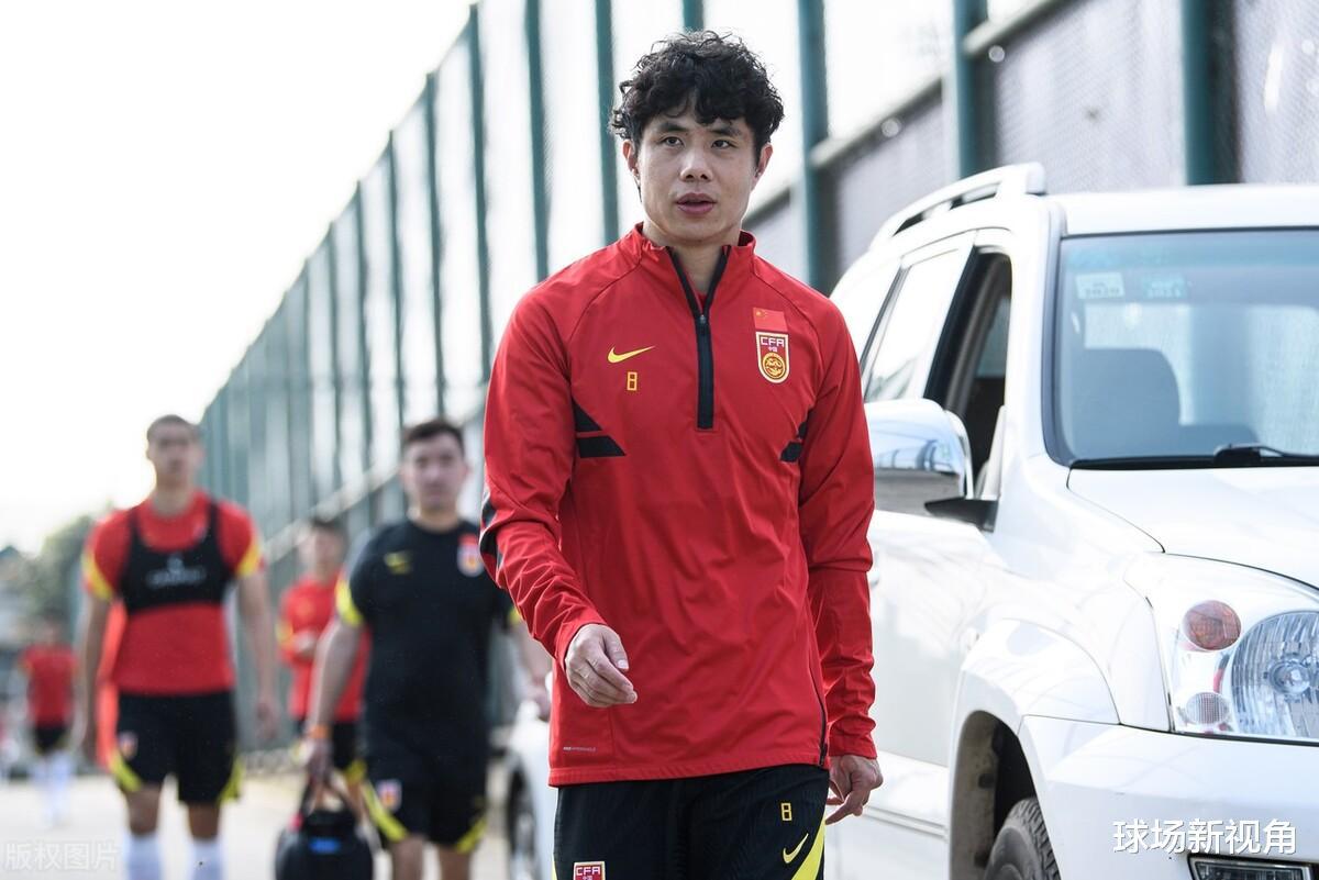 中超头条：蒿俊闵想要劳逸结合，张琳芃经历了中国足球最不好的时期(3)