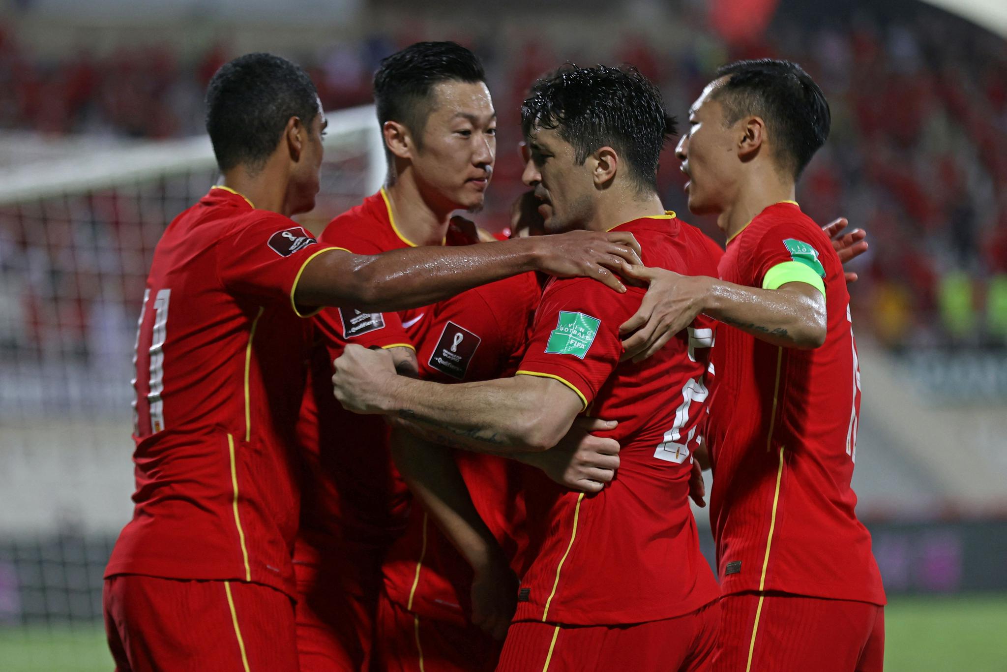 中国足球每况愈差谁之责(4)
