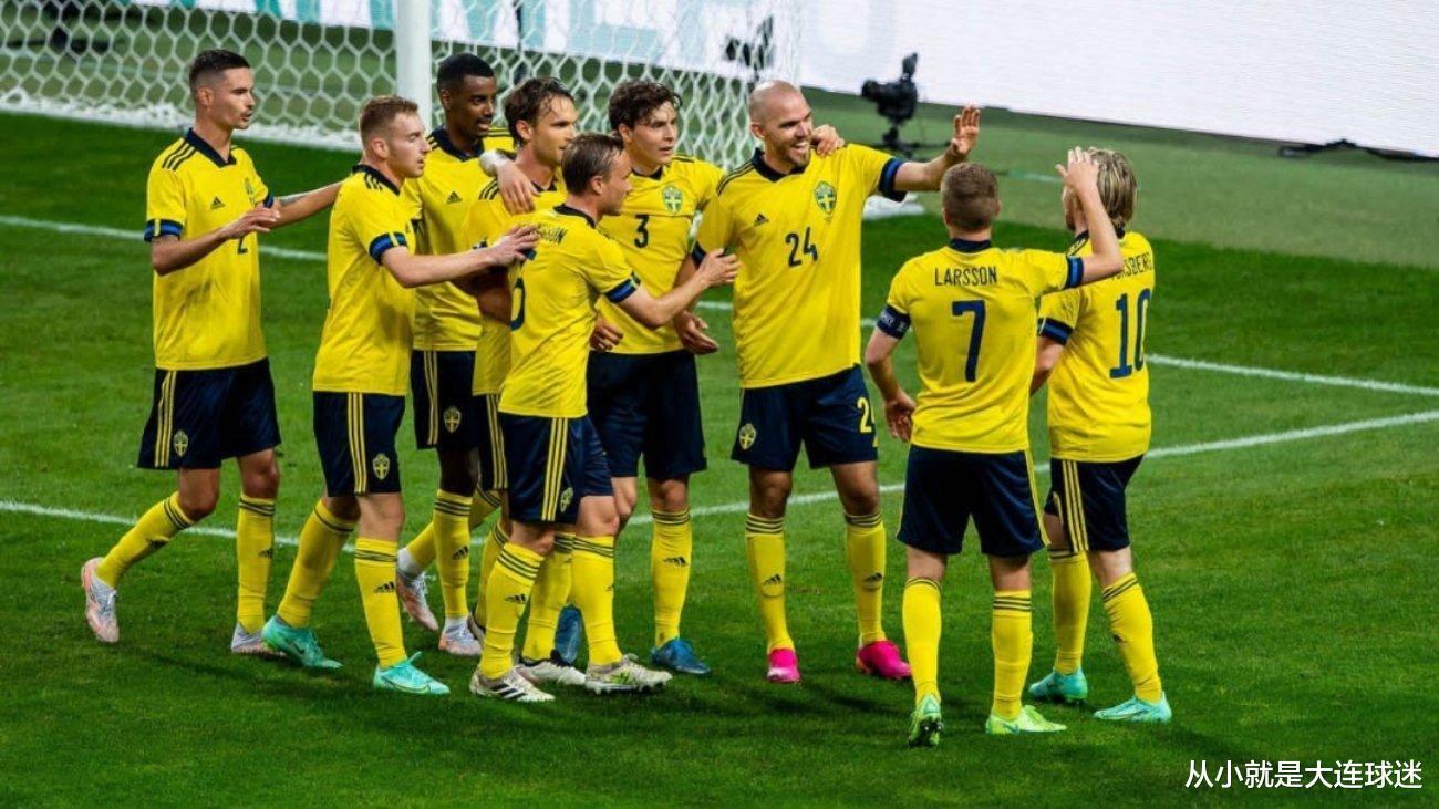 官宣！大连人队外援丹尼尔森退出瑞典国家队(2)