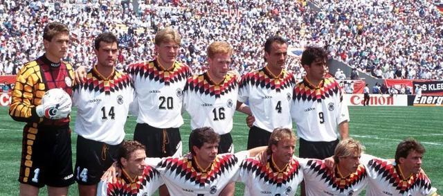 西班牙和德国同组，他们这届世界杯的最终成绩会如何——参考94年(3)