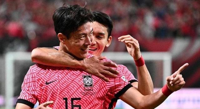 2-0，0-1！日韩与世界强队过招，孙兴慜爆发+日本惜败，远超国足