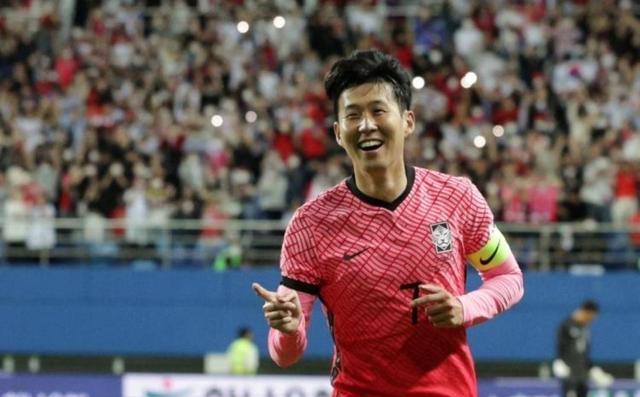 2-0，0-1！日韩与世界强队过招，孙兴慜爆发+日本惜败，远超国足(2)