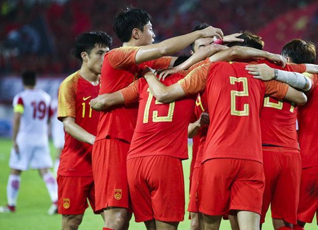 东南亚2巨头崛起，国足无缘2026世界杯？越吹狂喜，但要兼顾事实(4)