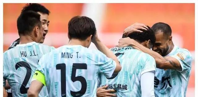 中超11轮：梅州客家浪打武汉长江，嵩山龙门脚踢北京国安(2)