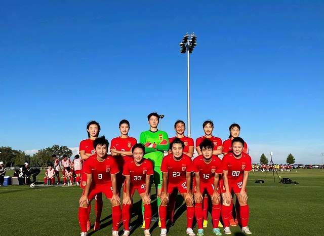 中国女足正走在重返世界一流的道路上 沈梦雨：武磊是我学习的目标(2)