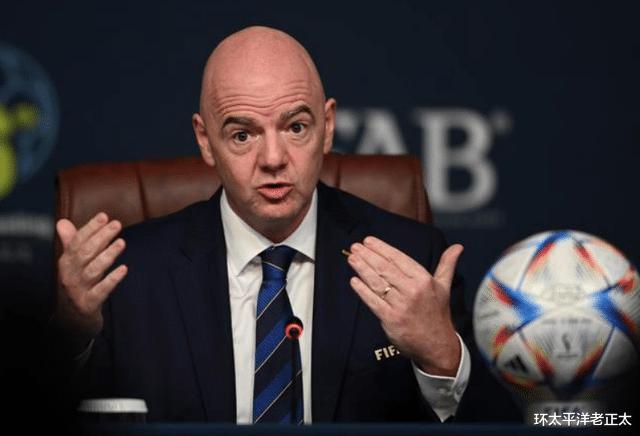 14亿人口大国遭FIFA全球禁赛！足协解散违规，中国足球为啥没事？(4)