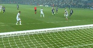 【欧冠】姆巴佩双响 内马尔助攻 巴黎2比0领先尤文(2)
