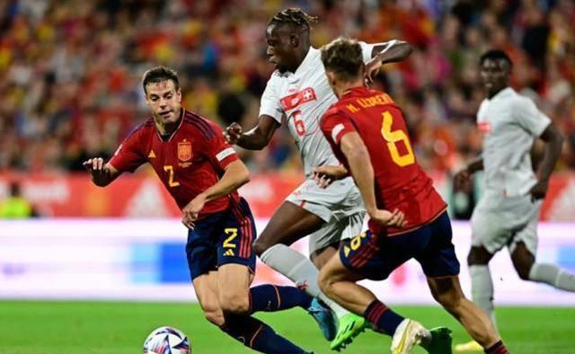 欧国联A级最新积分榜：西班牙首败让出榜首，葡萄牙4球大胜登顶