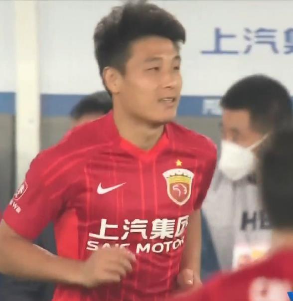 2-0！王燊超+恩迪亚耶破门，武磊替补登场，上海海港迎两连胜(5)
