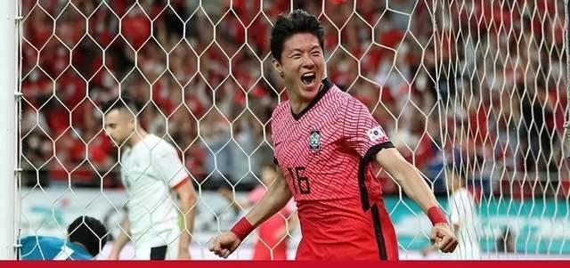 韩国球员黄义助：曾经拯救孙兴慜，和武磊同期留洋，30岁转会英超(16)