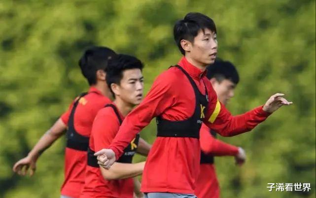 下午17点! 北京媒体曝出争议猛料: 中国足球遭打击，球迷吐槽声一片(5)