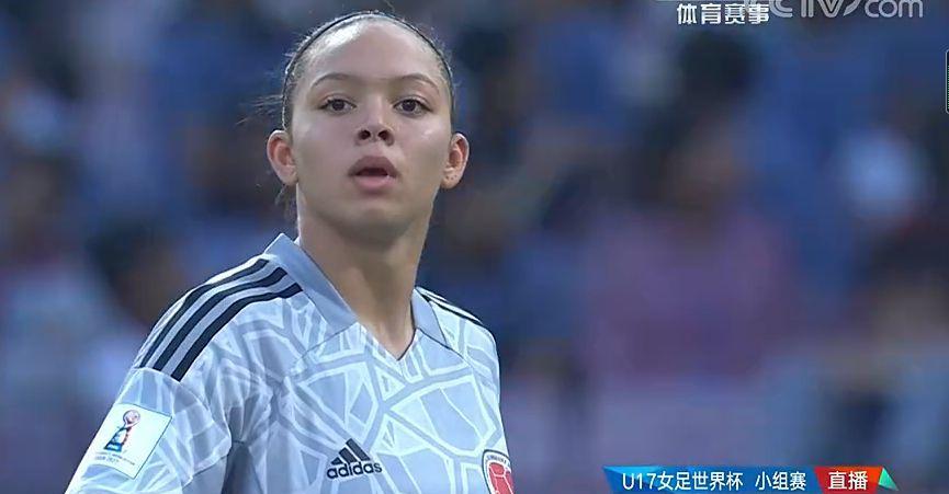 世界杯：琳达2球，乔睿琪尹丽红错失良机，中国女足0-2哥伦比亚(3)