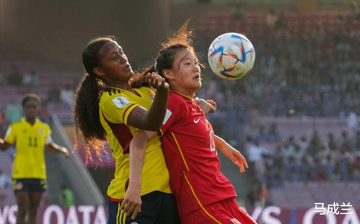 中国女足0-2输哥伦比亚，出线遇困难，球迷呼喊陈婉婷(1)