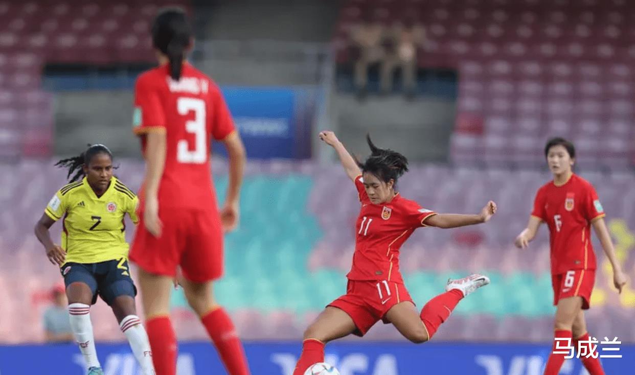 中国女足0-2输哥伦比亚，出线遇困难，球迷呼喊陈婉婷(3)