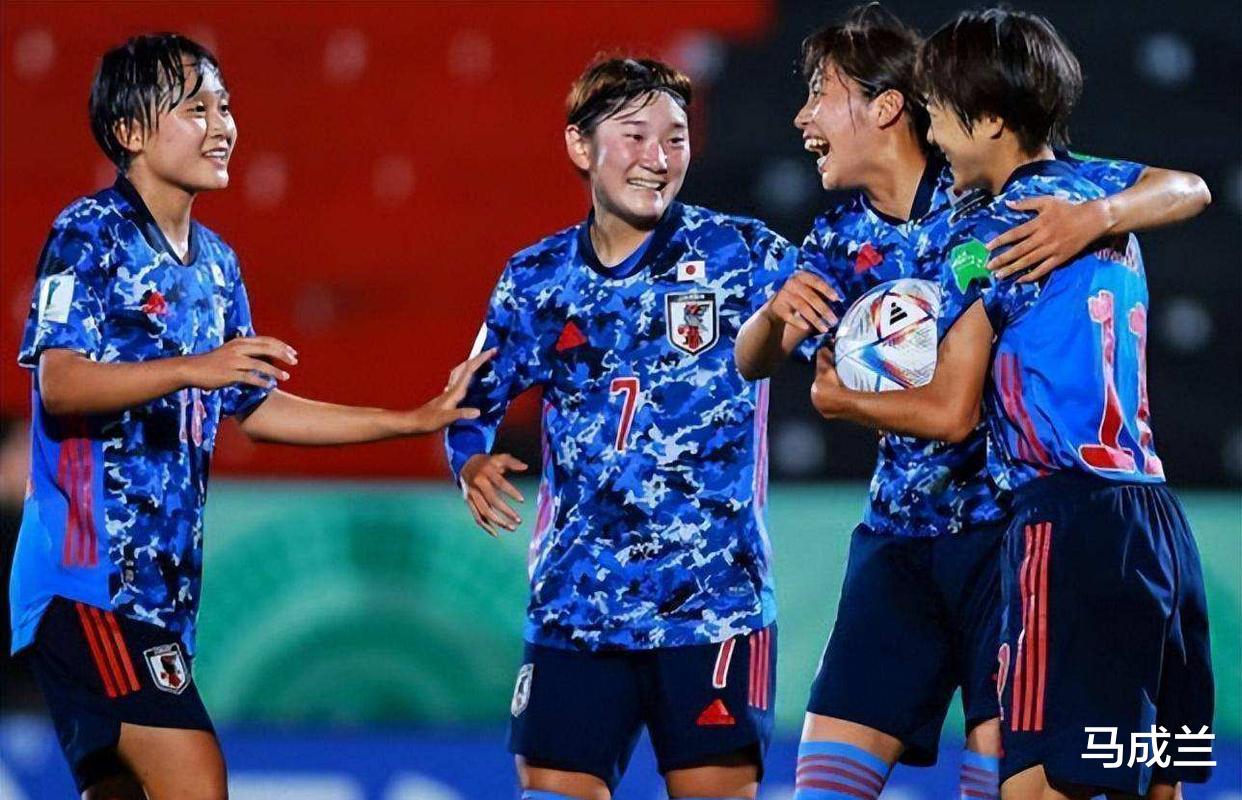 中国女足0-2输哥伦比亚，出线遇困难，球迷呼喊陈婉婷(4)