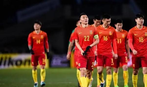虽然中国男足连越南都踢不过，但收入肯定还是比女足高，而且这个情况短期内根本无法改变(2)