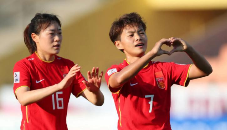 虽然中国男足连越南都踢不过，但收入肯定还是比女足高，而且这个情况短期内根本无法改变(5)