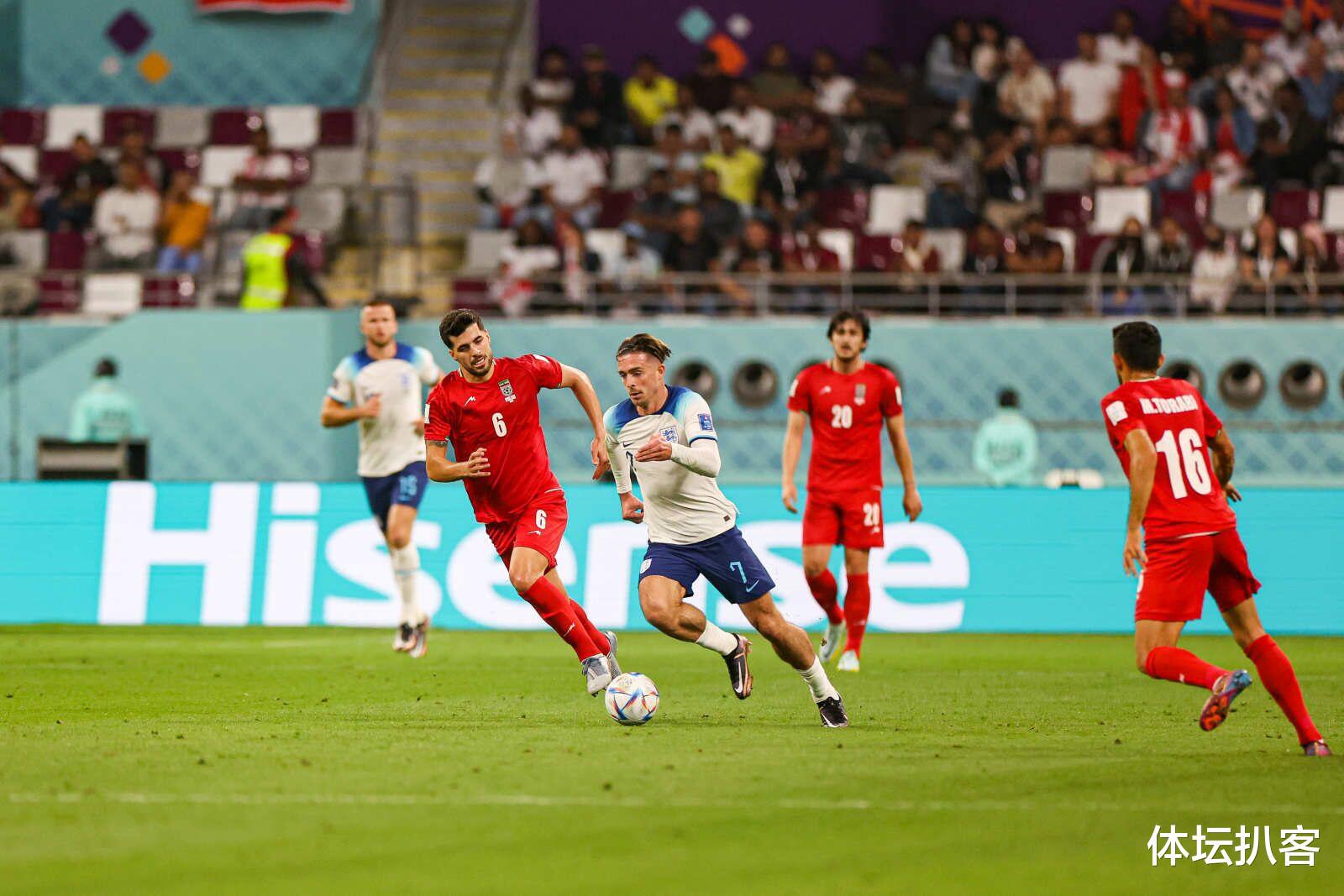 0-2！2-6！日媒拿亚洲惨案嘲讽国足，若踢英格兰，会输几个球？(3)