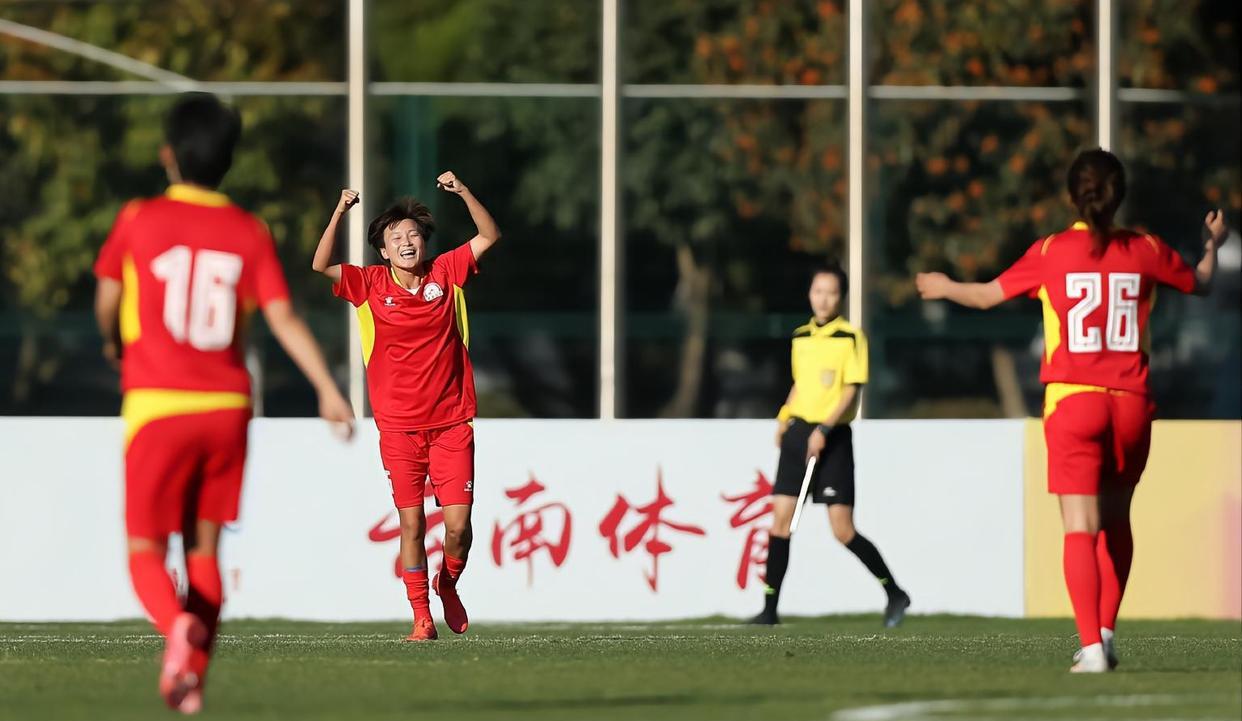 3-0，终于赢！中国女足1场保级奇迹诞生，只需胜1次，倒数第1上岸(4)