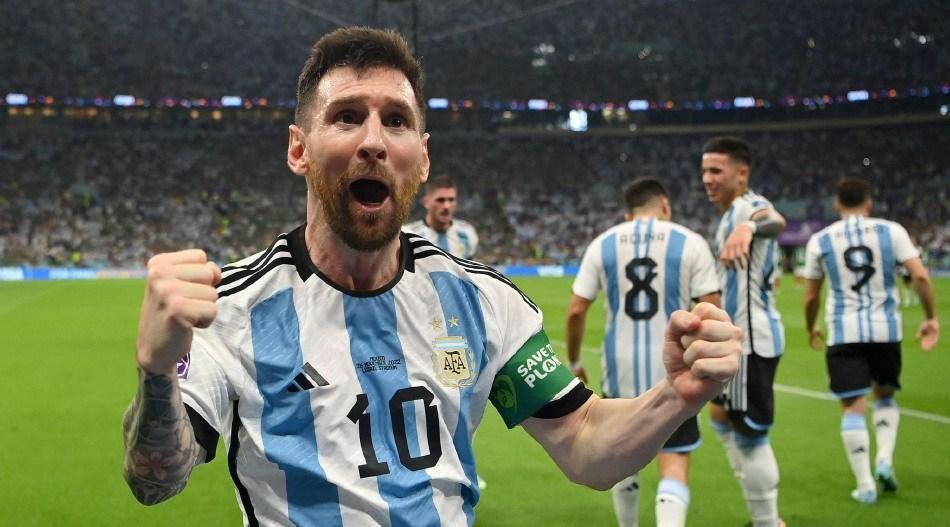 梅西率阿根廷为世界杯出线死拼！姆巴佩剑指3连胜，央视这样直播