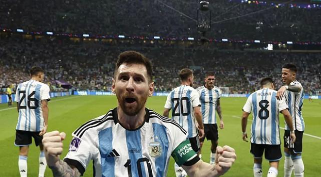 阿根廷两连胜晋级，梅西拒绝悲剧，或复制西班牙六连杀夺冠奇迹(2)