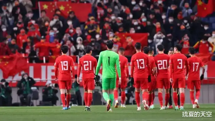 中国和日本韩国在人种上几乎一致，为啥只有国足进不了世界杯？(3)