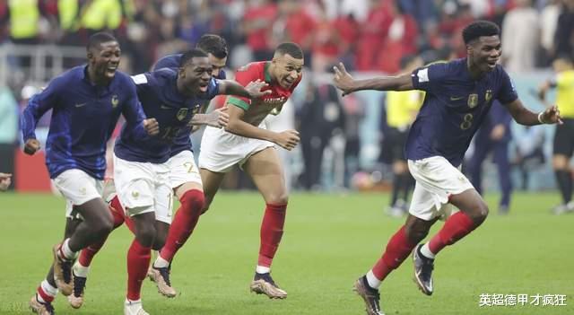 法国队蝉联世界杯，国际足联不愿看到，但市场一致看好法国队！(10)