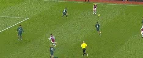 【英超】萨拉赫传射小将处子球 利物浦3比1客胜维拉(2)