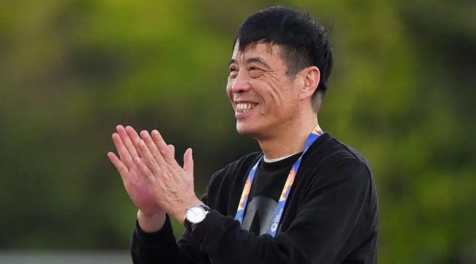 官宣，31岁亚冠冠军宣布放弃中国国籍！赚5亿0出场：很高兴恢复巴西国籍(4)