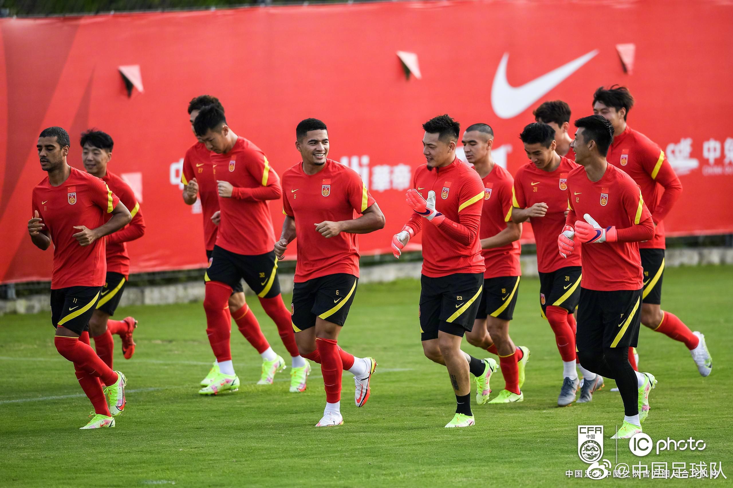 新西兰媒体确认 中国男足3月底将对阵新西兰队(1)