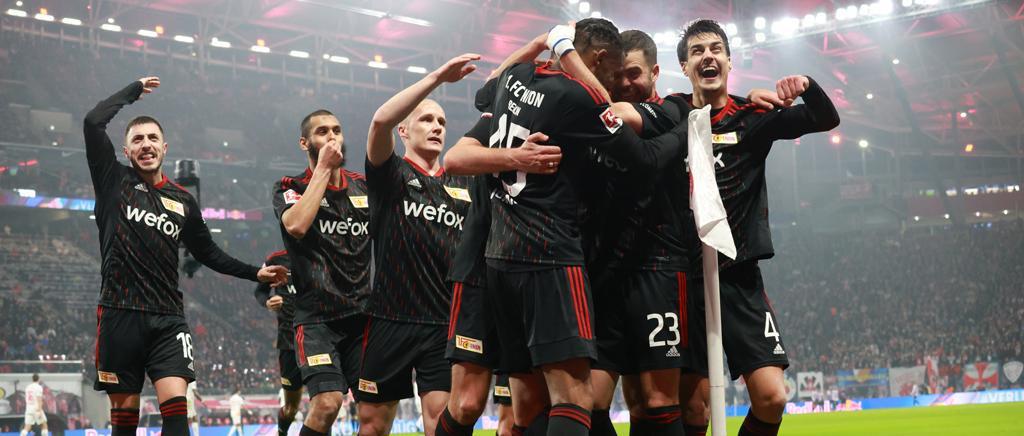双线六次逆转取胜，这支德国首都的球队，本赛季要冲击欧冠？(4)