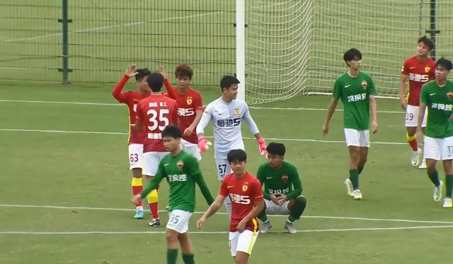 1-0绝杀！广州队赢下德比，“新韦世豪”诞生(4)