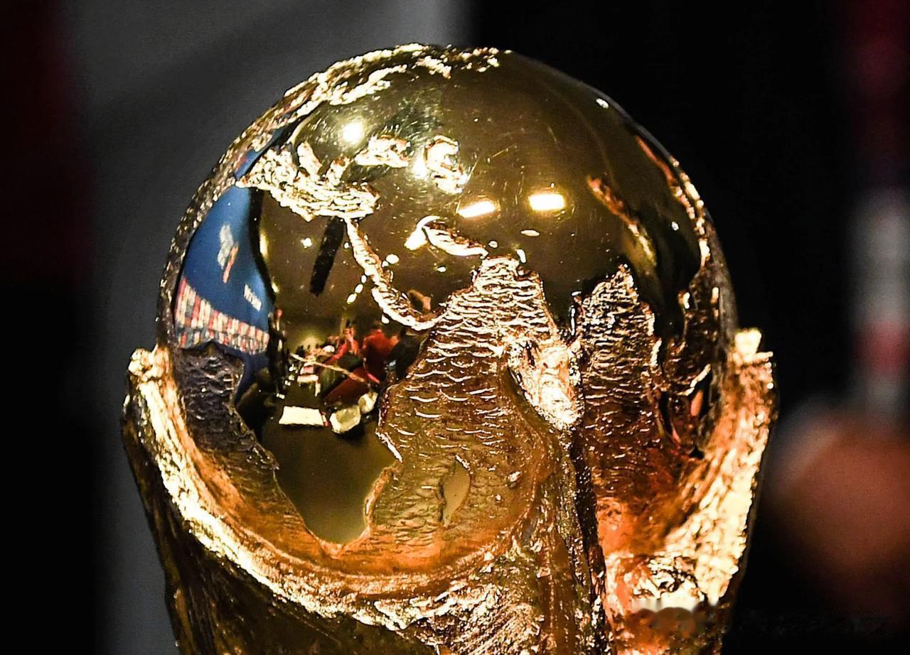 今日图评丨关于2030年世界杯，西班牙和葡萄牙足协已准备让北非邻国摩洛哥取代乌克(1)