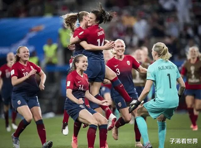 突发，世界杯恐迎来巨变：女足球员有望成为赢家，球迷吐槽声一片(3)