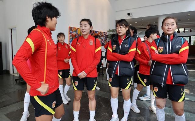 FIFA官方公布了最新女足世界排名 中国女足表现出色排名上升