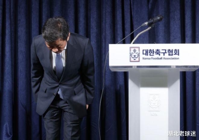 韩国足球也要狂飙！2大传奇球员主动辞职，前恒大卓尔名将道歉(5)