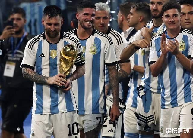 FIFA官宣！阿根廷重返世界第1，梅西2年夺3冠，6月有望来华PK国足(2)