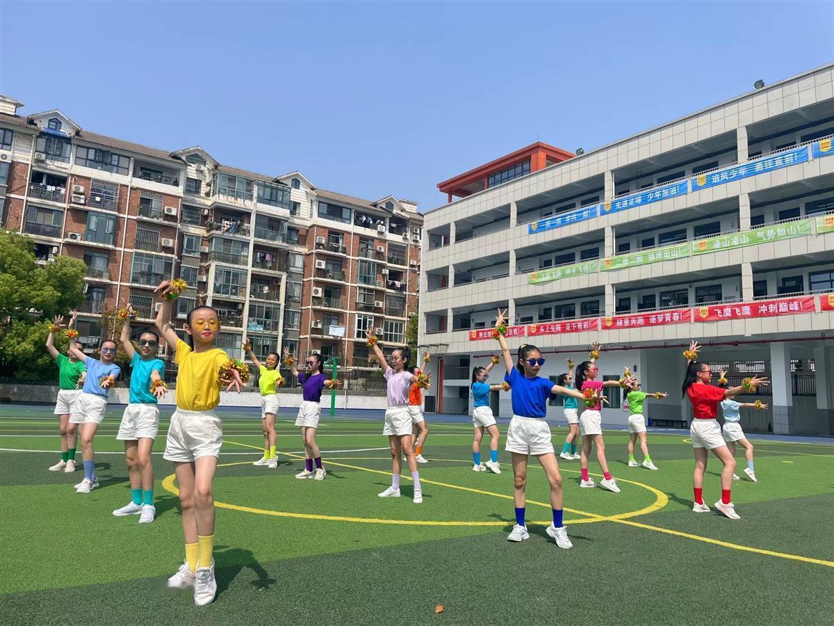 不止是“校超”更是文化节！武汉一小学的足球节持续一整月(3)