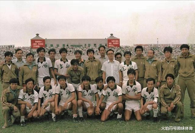 史诗级三中锋：盘点上海足球历史最佳11人(24)