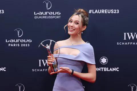9日，劳伦斯世界体育奖颁奖典礼于法国巴黎举行。谷爱凌在今年的评选中创造历史，获得