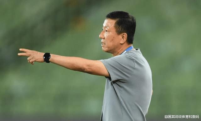 泰山队新主教练是崔康熙，这是一个训练风格类似马加特的教练