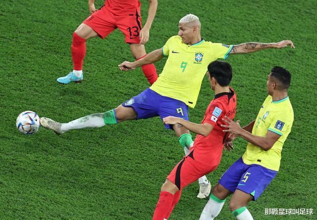 新世纪巴西4次止步世界杯八强还有一个因素——看4场十六强战比分(3)