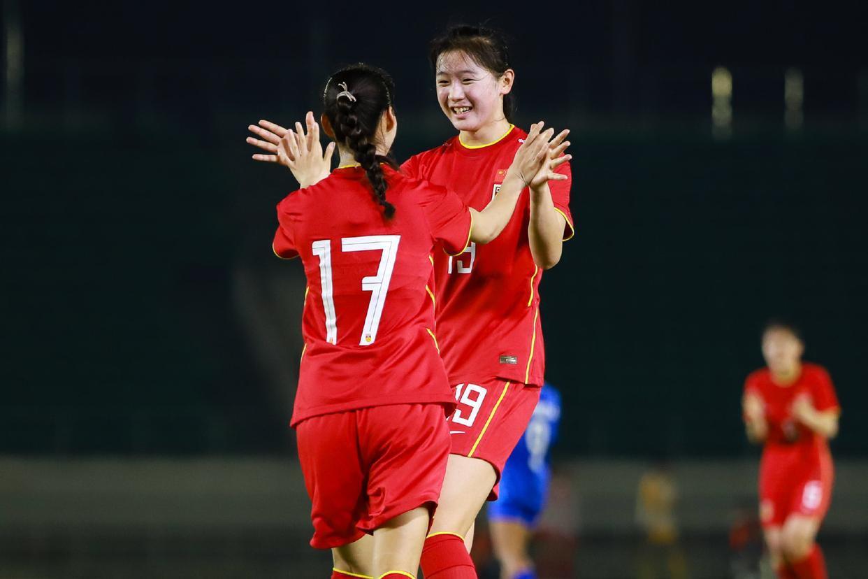1-0绝杀！中国女足U20险胜最强对手，稳获出线权，邹梦瑶没有出场(5)