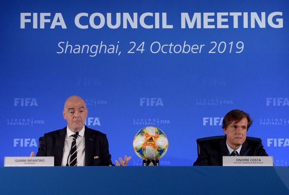 中国又无缘！FIFA官宣2025年世界杯举办地，美国又赢了！(1)