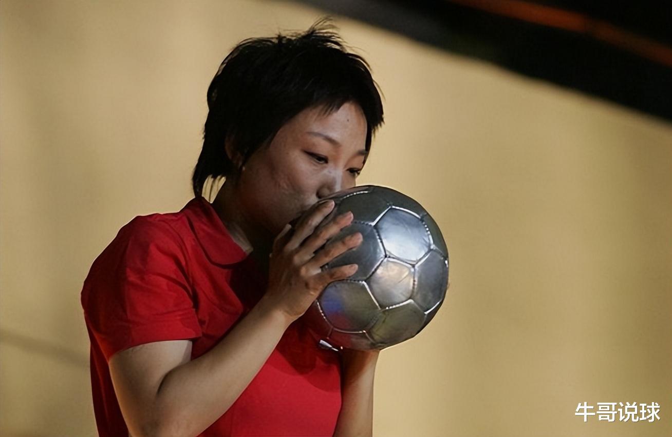 里皮：国际公认，中国足球史上仅有1人是世界巨星，杨晨武磊不行(4)