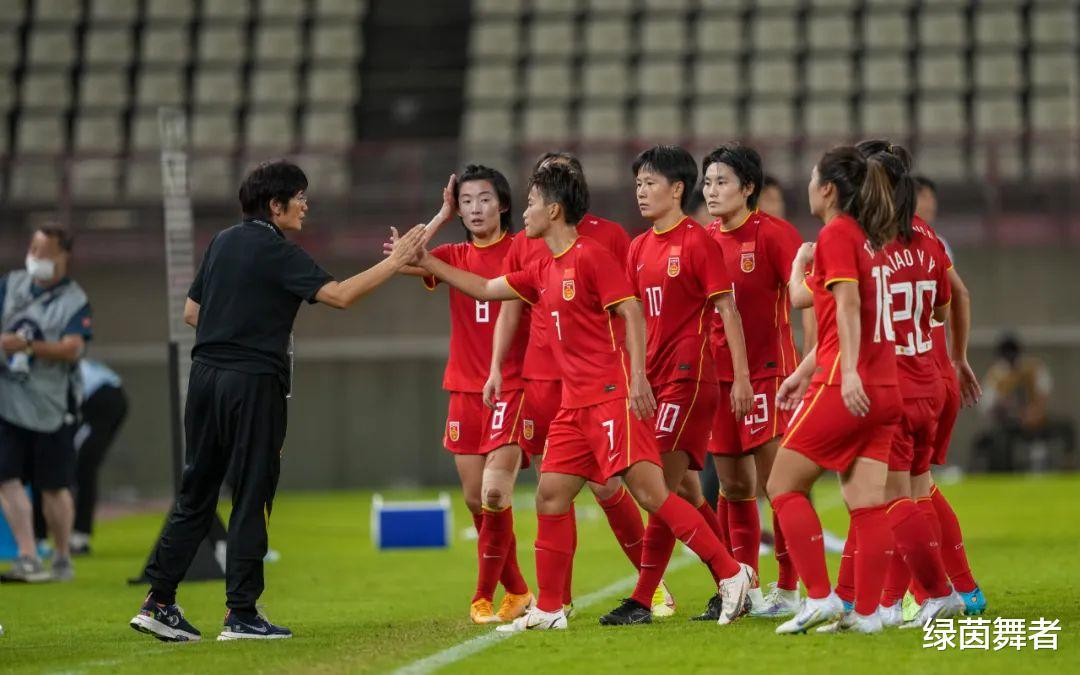 0-6！0-3！中国女足双线惨败，世界杯出线成疑，球迷仍力挺：比男足强