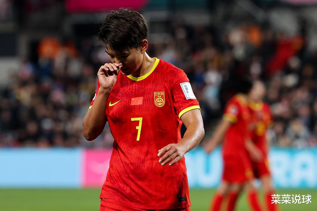 中国男足踢世界杯的希望？山东球队官宣荷兰中国混血球员加盟