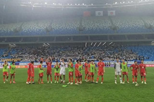 中国U15夺冠，日韩球员赶紧商讨对策(2)