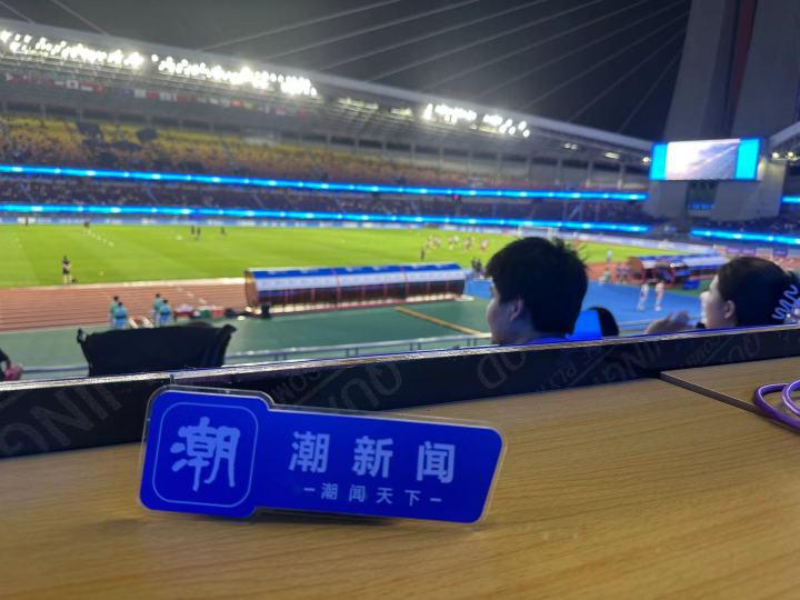 滚动 | 中国男足杭州亚运会首秀，“地球德比”黄龙开战！